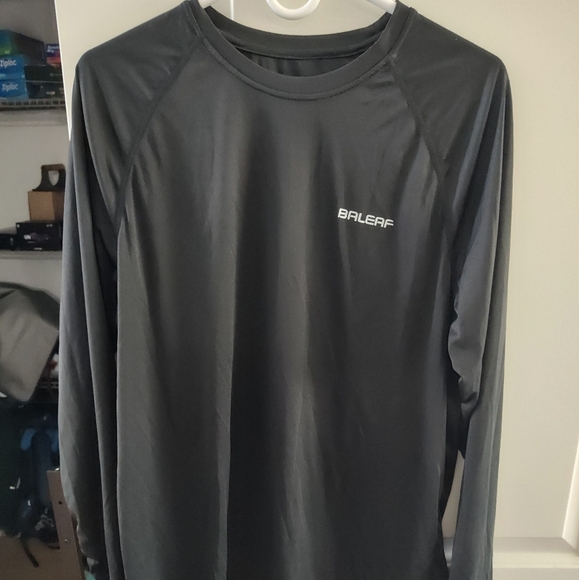 6 Men's Baleaf Sun Protection Shirts - Picture 3 of 13